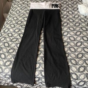 PINK VS yoga pants